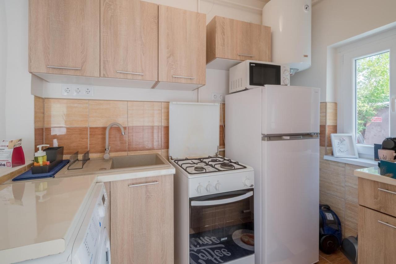 Lianne Apartman Miskolc Luaran gambar